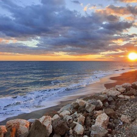 Suites Beach Nature Velez-Malaga Bagian luar foto